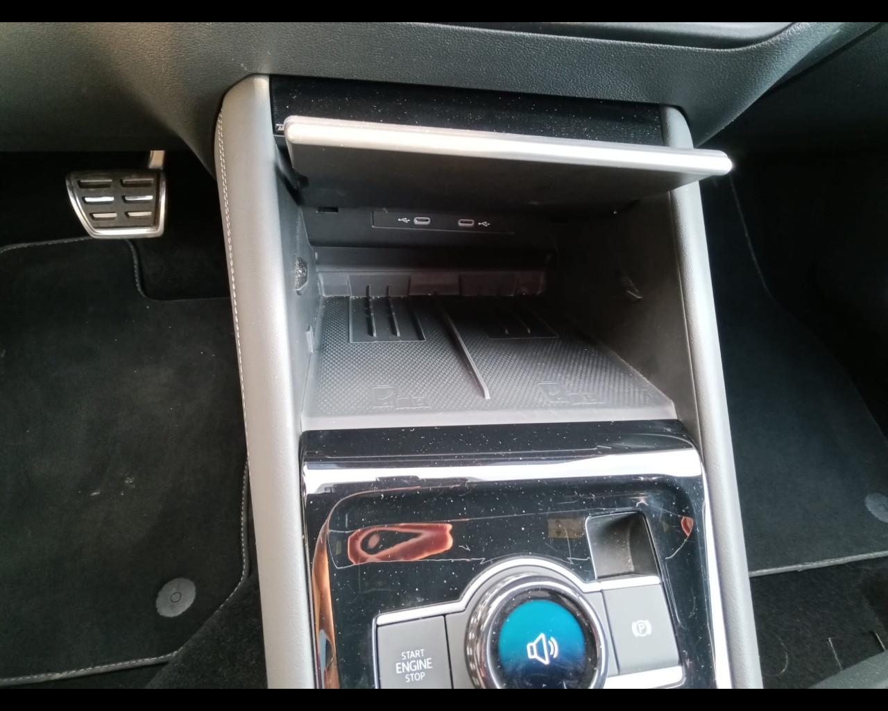 VOLKSWAGEN Tiguan III 2024 - Tiguan 2.0 tdi R-Line 4motion 193cv dsg