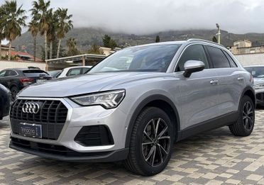Audi Q3 Business 2.0 TDI 190CV S-Tronic quattro 40