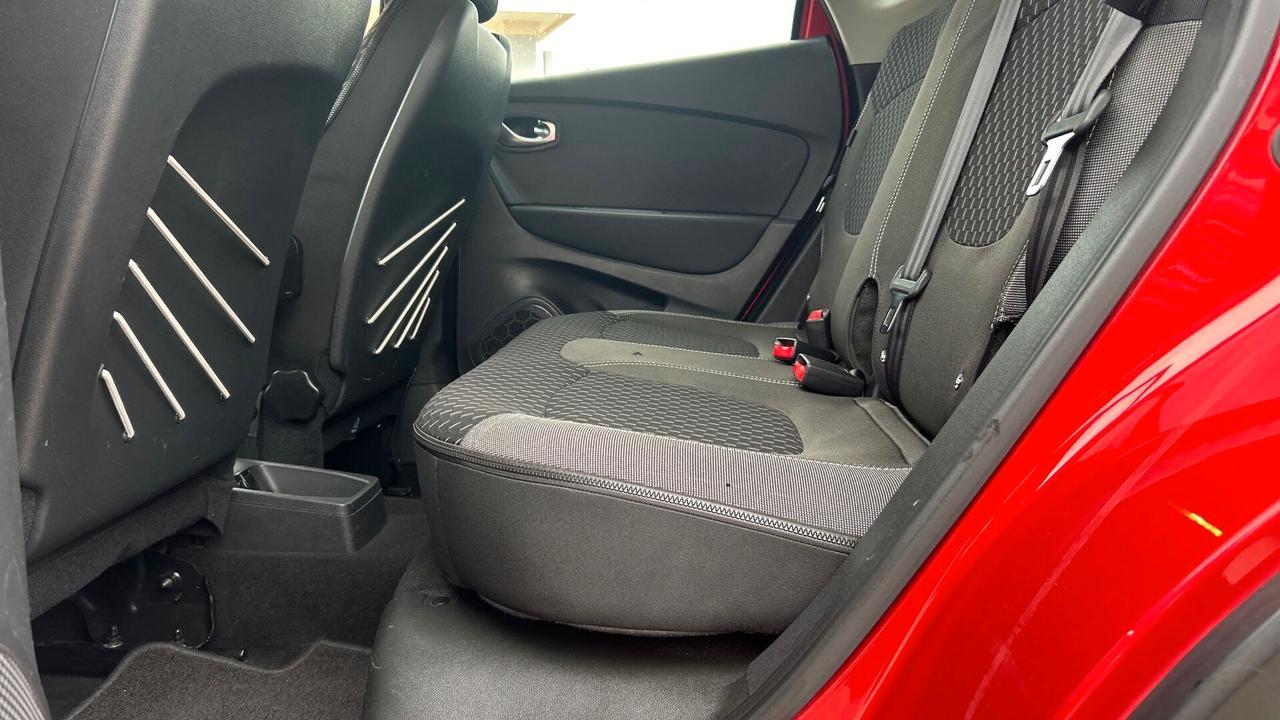 Renault Captur dCi 8V 90 CV EDC Sport Edition2