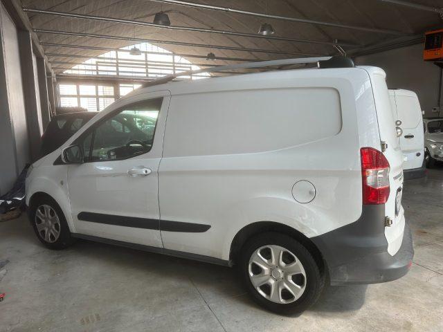 FORD Transit Courier CINGHIA ROTTA 1.5 TDCi 75CV Van
