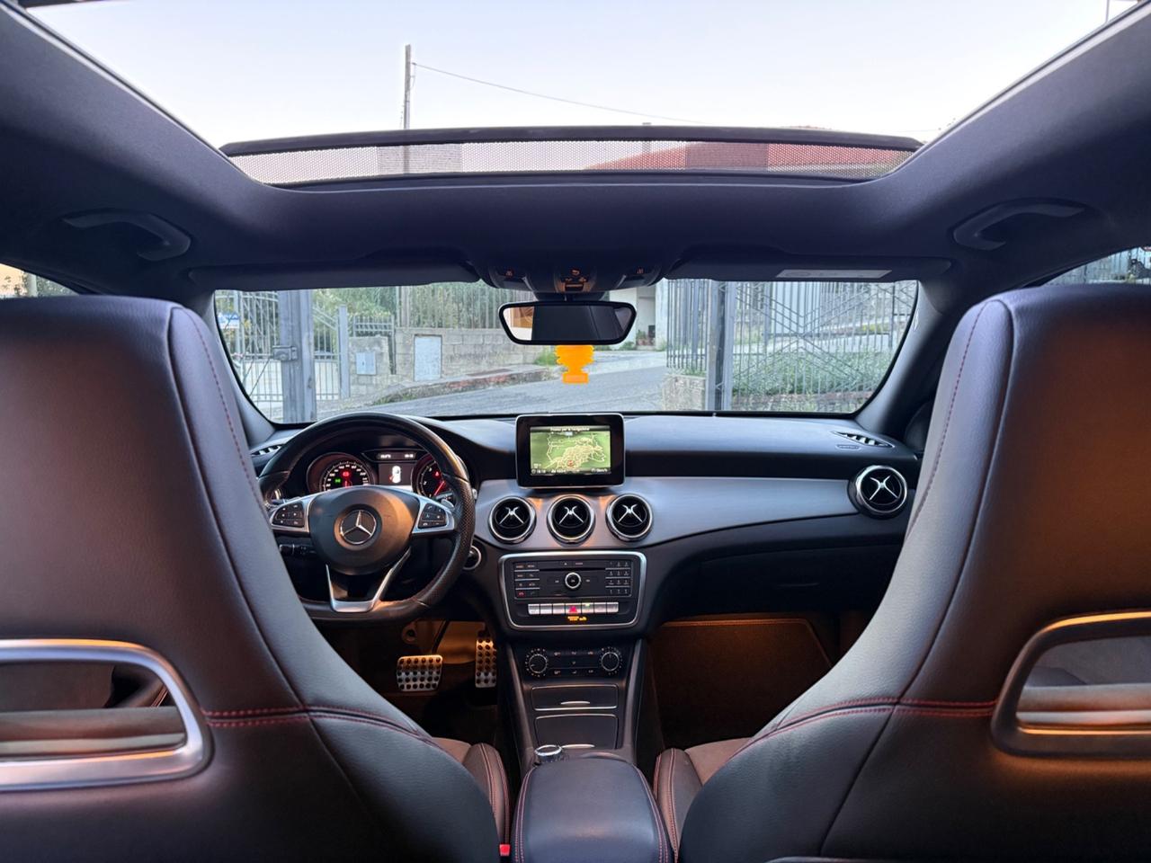 Mercedes GLA 220D Automatic Premium Amg Tetto