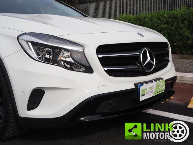 MERCEDES-BENZ GLA 200 d Sport autom