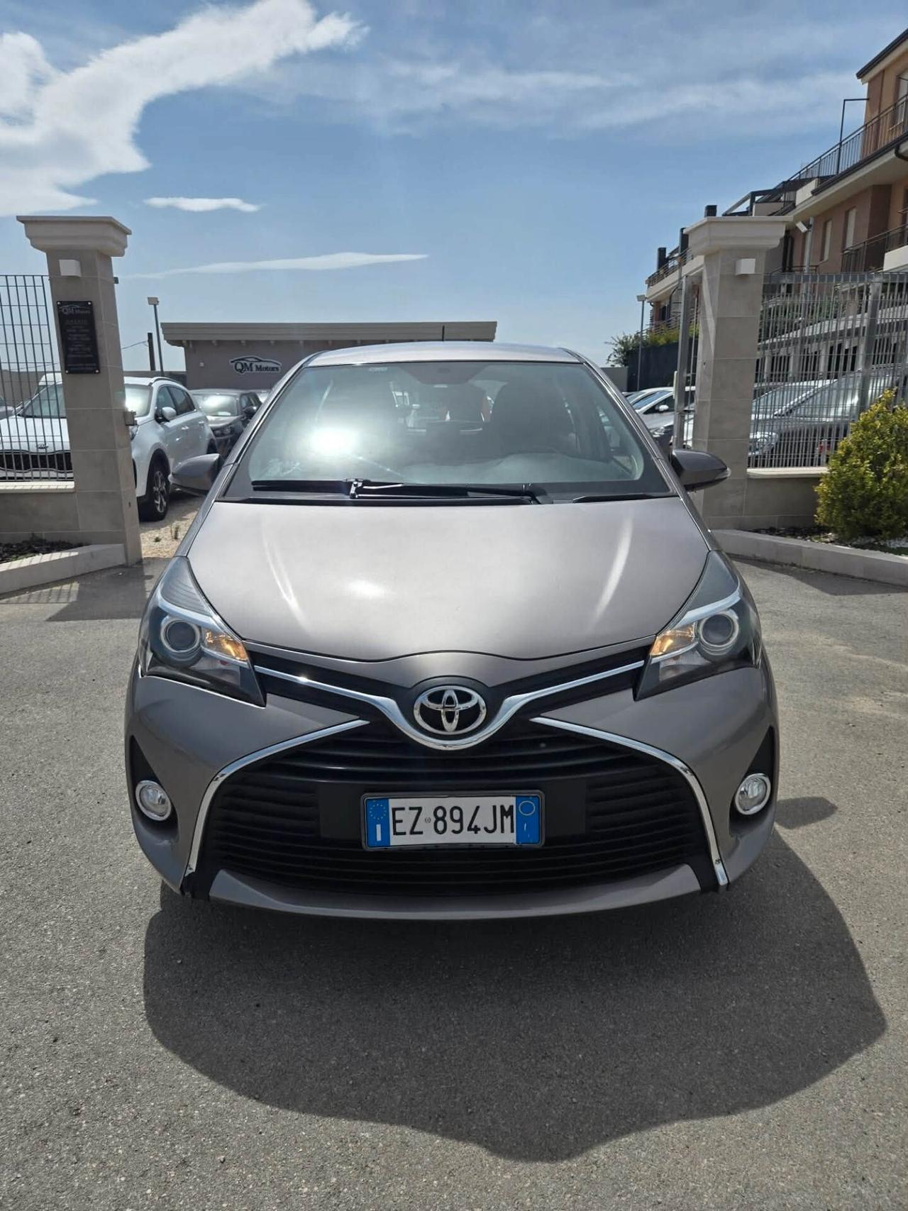 Toyota Yaris 1.0 5 porte Lounge