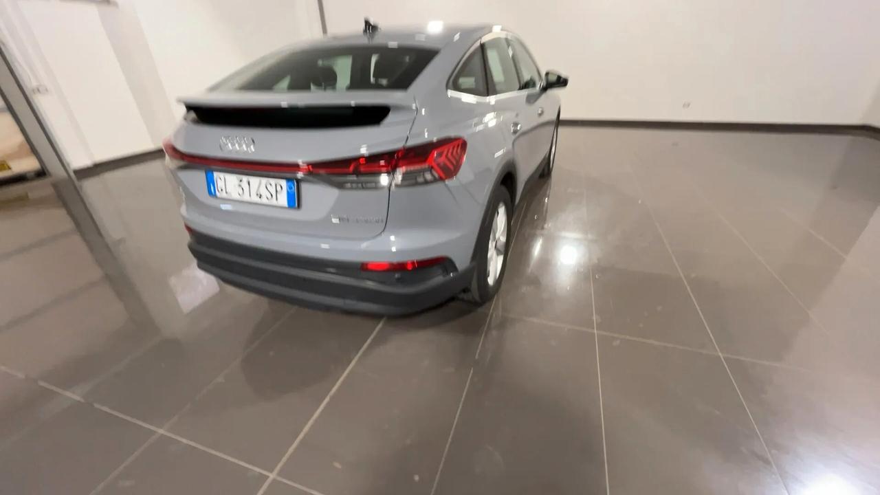 Audi Q4 35 e-tron Business