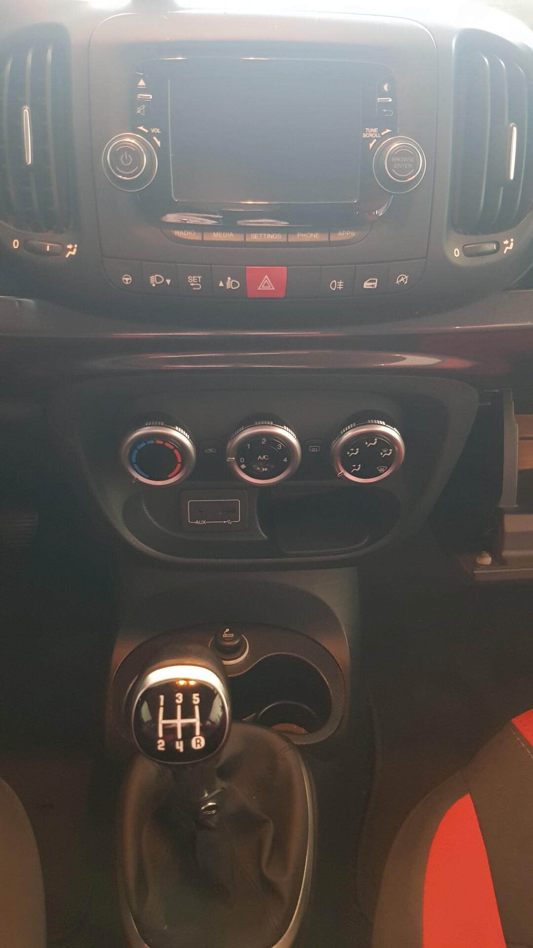 Fiat 500L Living 1.3 MTJ 7 POSTI OK NEOPATENTATI NO BLOCCHI!!!