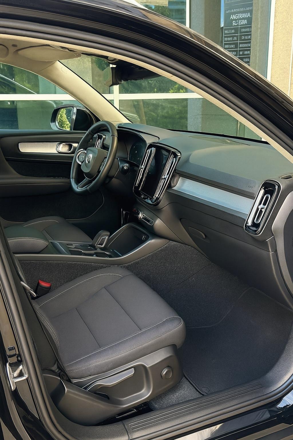 Volvo XC40 T4 Recharge Plug-in Hybrid Inscription Expression