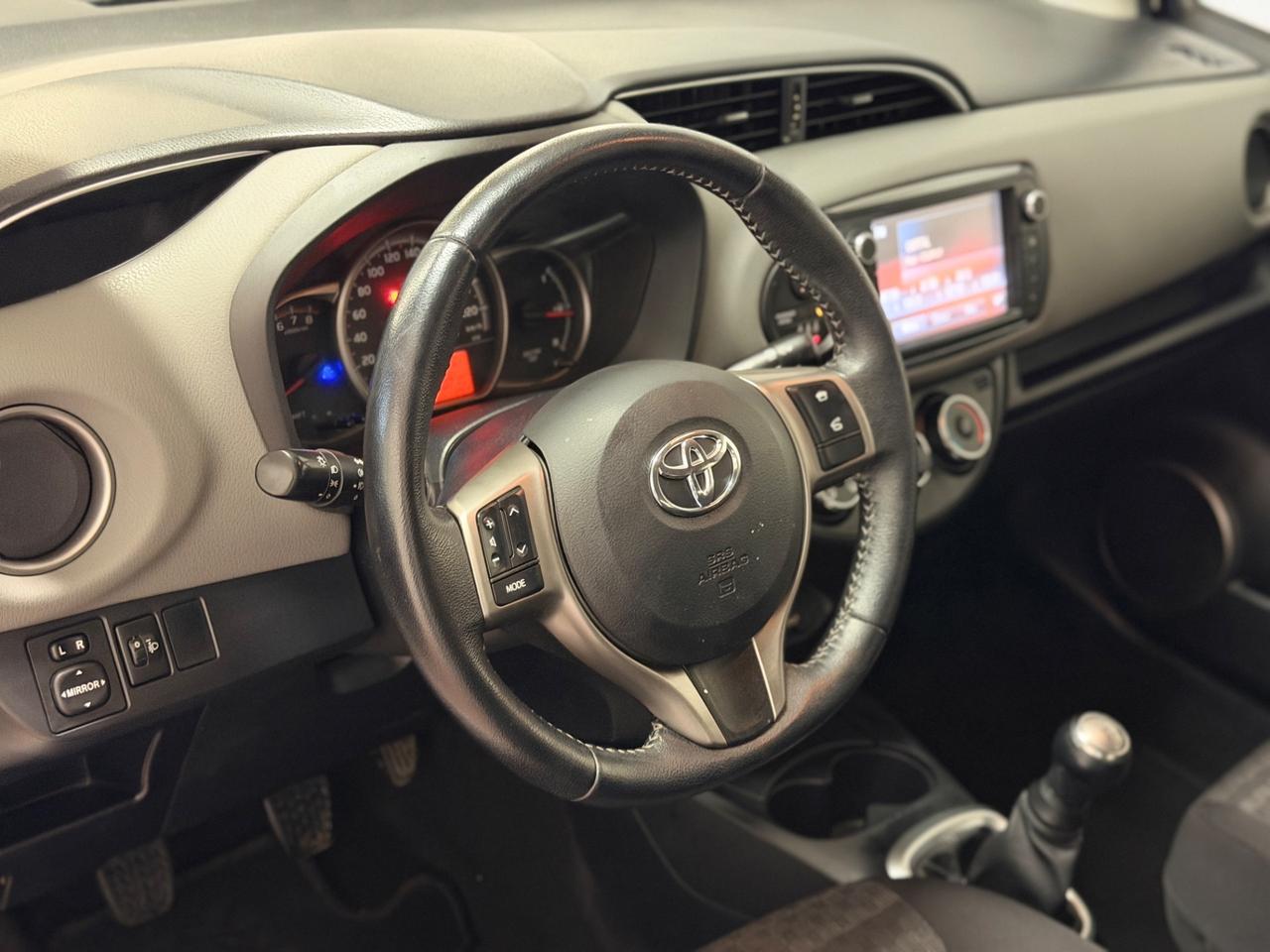 Toyota Yaris 1.0 5 porte Active