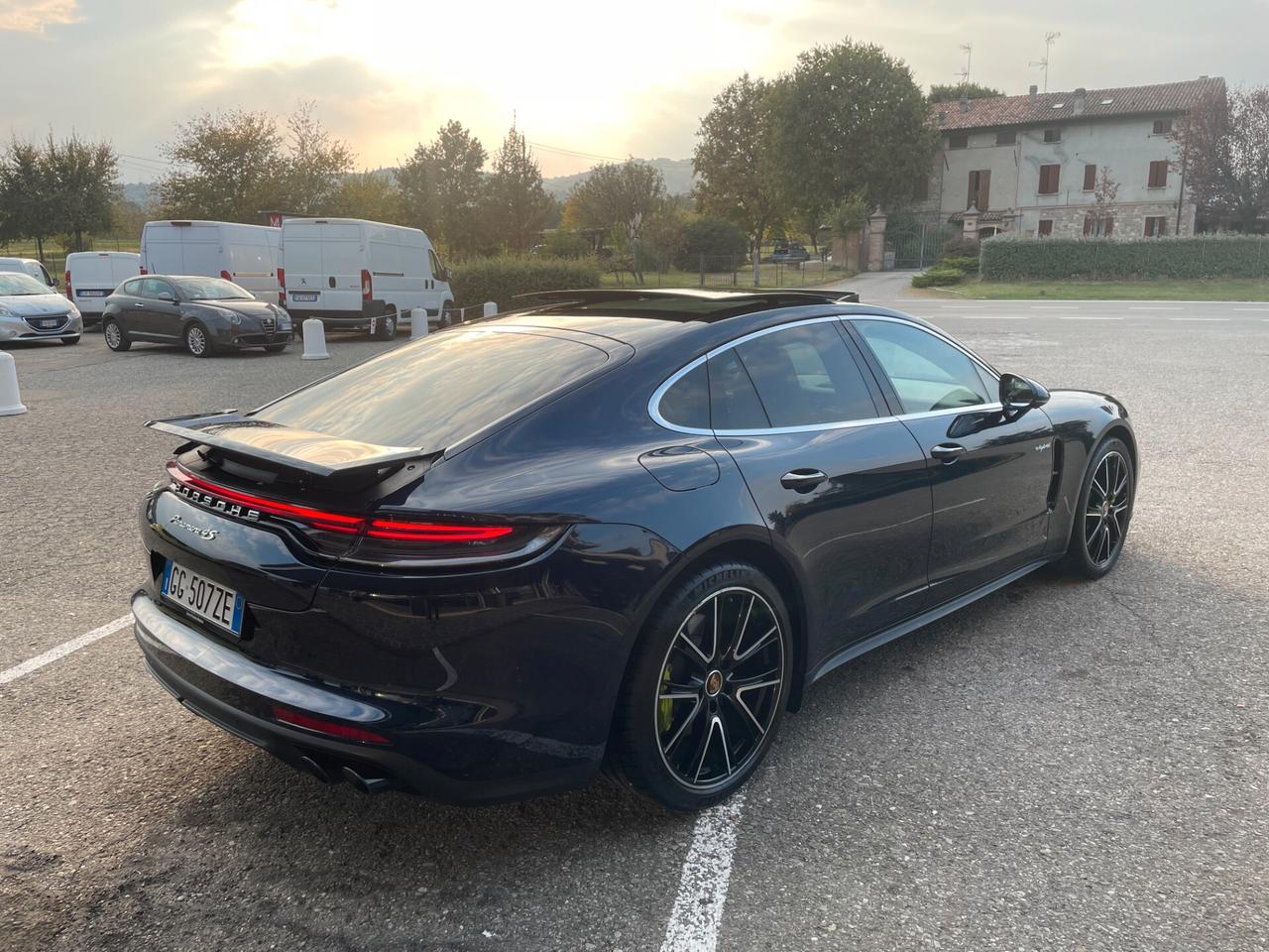Porsche Panamera 2.9 4S E-Hybrid 560CV IVA ESPOSTA