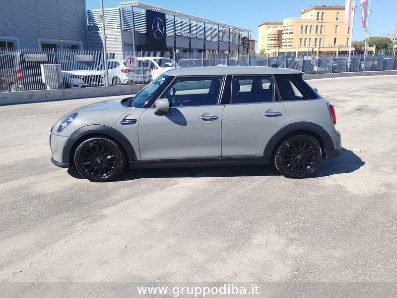 MINI Mini 5 porte Mini F55 2021 5p Mini 5p 1.5 One Camden 102cv auto