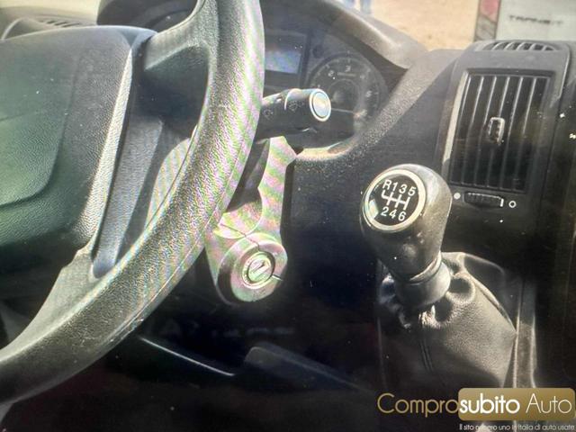 PEUGEOT Boxer 330 2.2 BlueHDi 140 S&S + IVA 22%