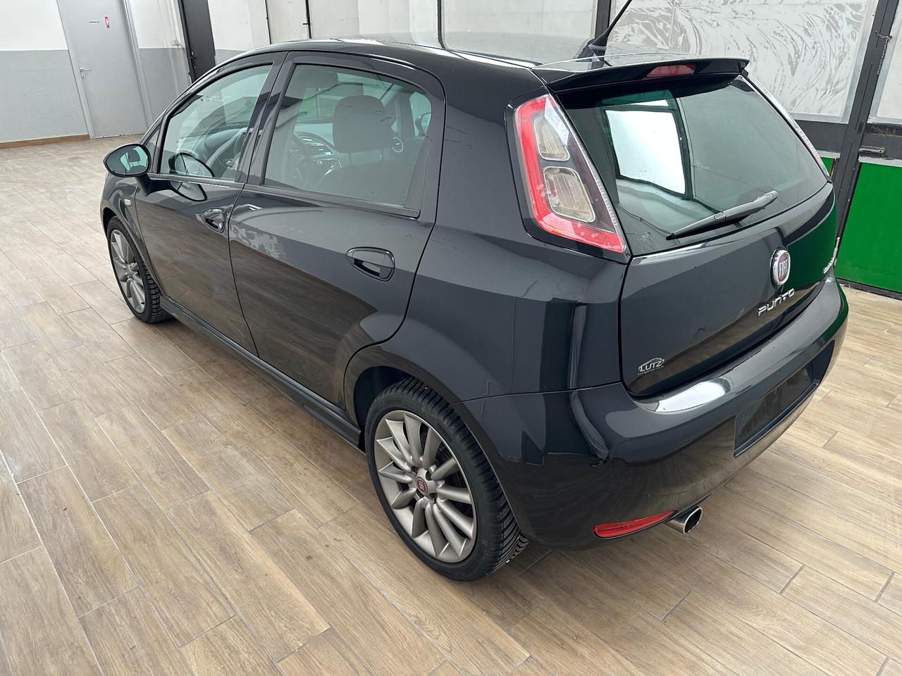 Fiat Punto 0.9 105 CV Lounge NEOPATENTATI