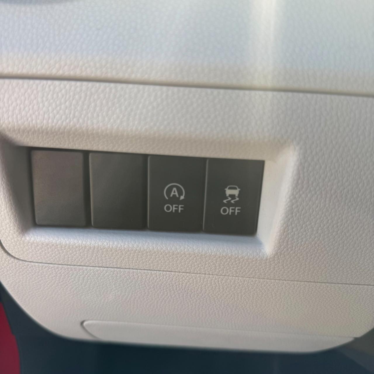 Suzuki Ignis 1.2 Hybrid Top