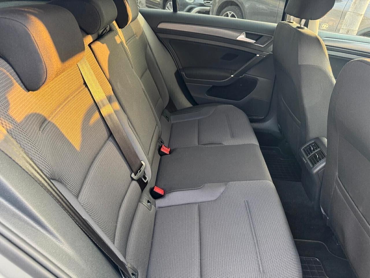 Volkswagen Golf 1.6 TDI 115 CV DSG 5p. Highline BlueMotion Technology