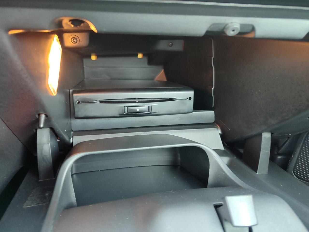 Peugeot 2008 1.6 BlueHDi 100 CV ALLURE 2016