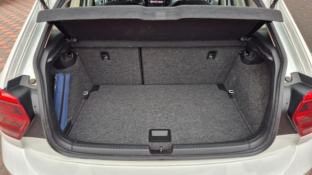 Volkswagen Polo 1.0 TGI 5p. BlueMotion R.Line esterno