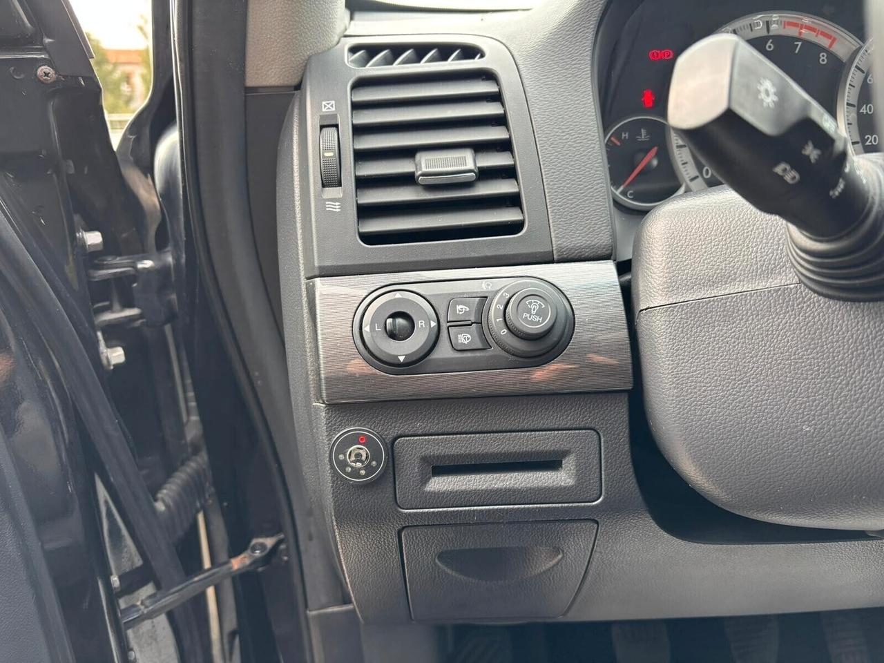 Chevrolet Captiva 2.4 GPL 4x4 7 Posti Neopatentati