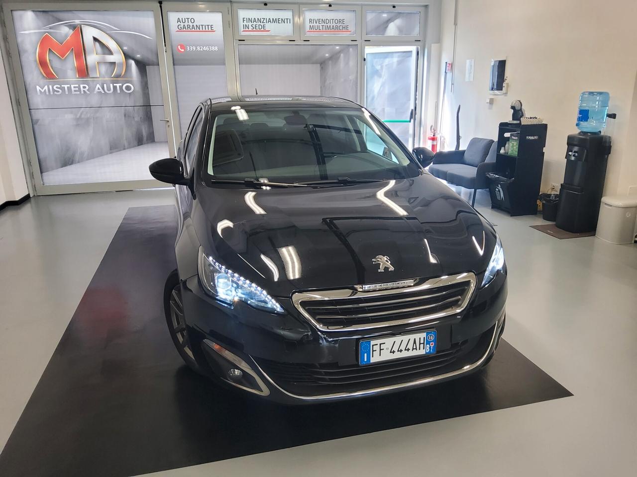 Peugeot 308 BlueHDi 120 S&S Allure
