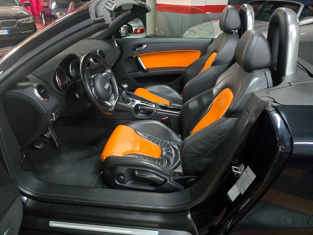 Audi TT Roadster 2.0 TFSI EXCLUSIVE/BOOK SERVICE/MANUALE