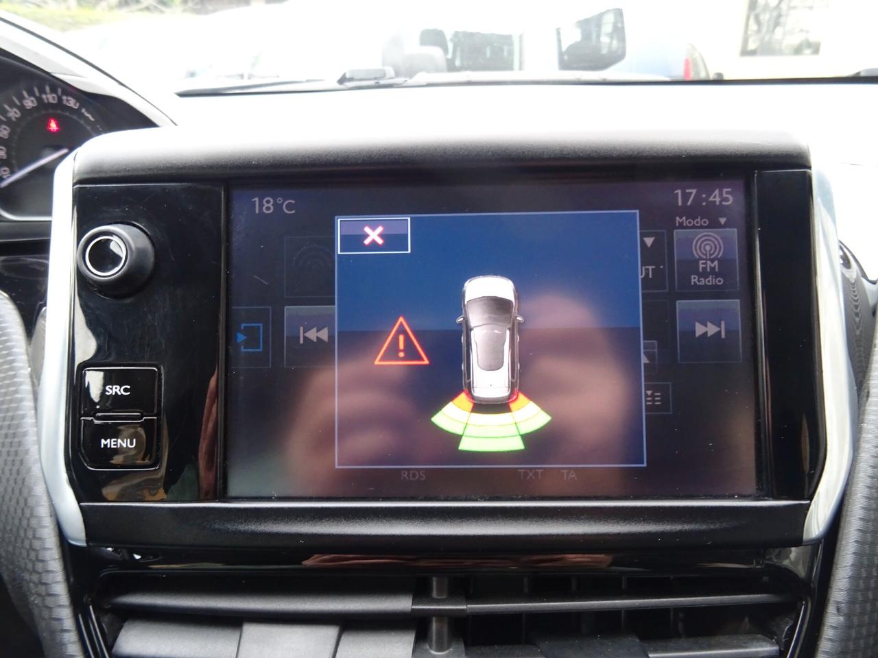 Peugeot 2008 PureTech 82 Active OK NEOPATENTATI