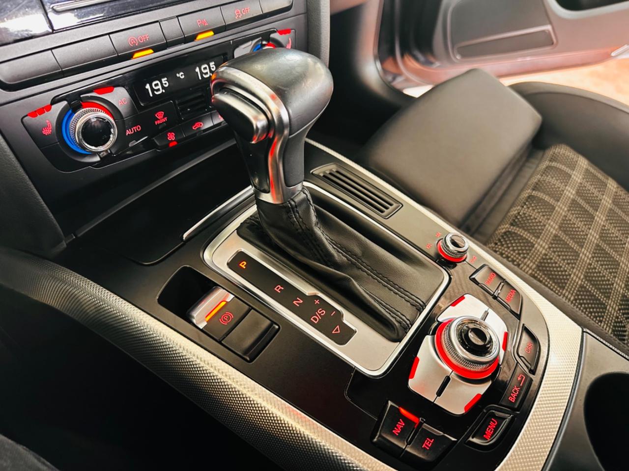 Audi A4 2.0 TDI 177 CV 4x4 S-Tronic Gancio Traino