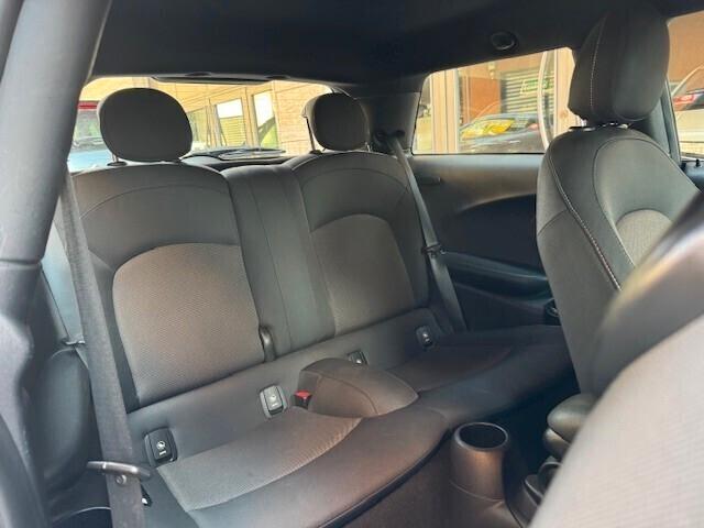 Mini 1.5 Cooper D Hype