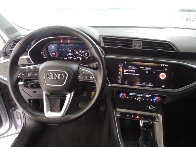 AUDI Q3 35 TDI S tronic Business