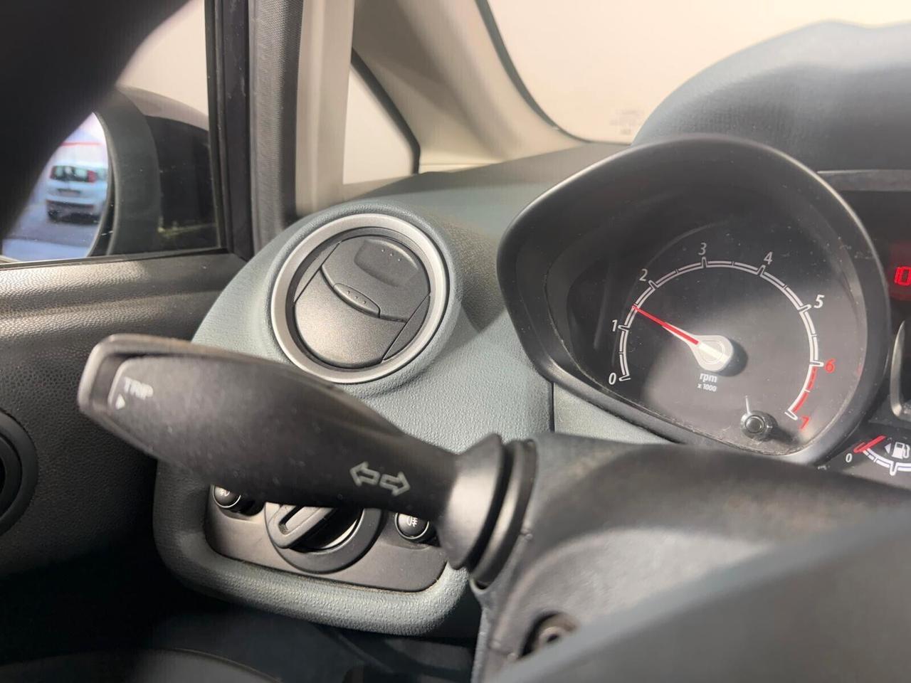 Ford Fiesta 1.2 82 CV 5 porte Titanium