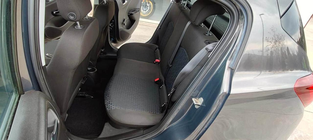 Opel Corsa 1.4 Benzina 90CV 5 porte b-Color