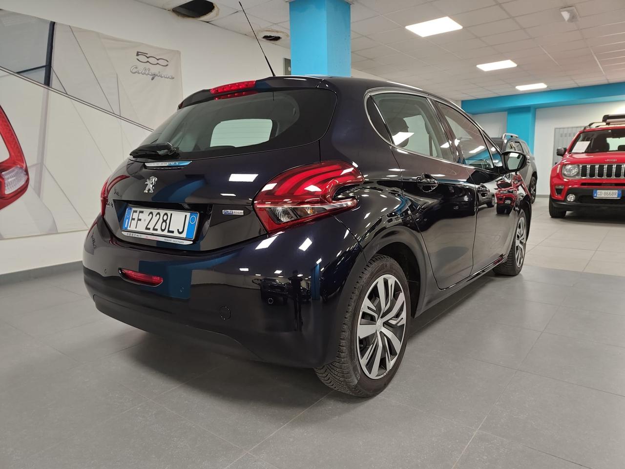 PEUGEOT 208 5p 1.2 puretech Allure 82cv