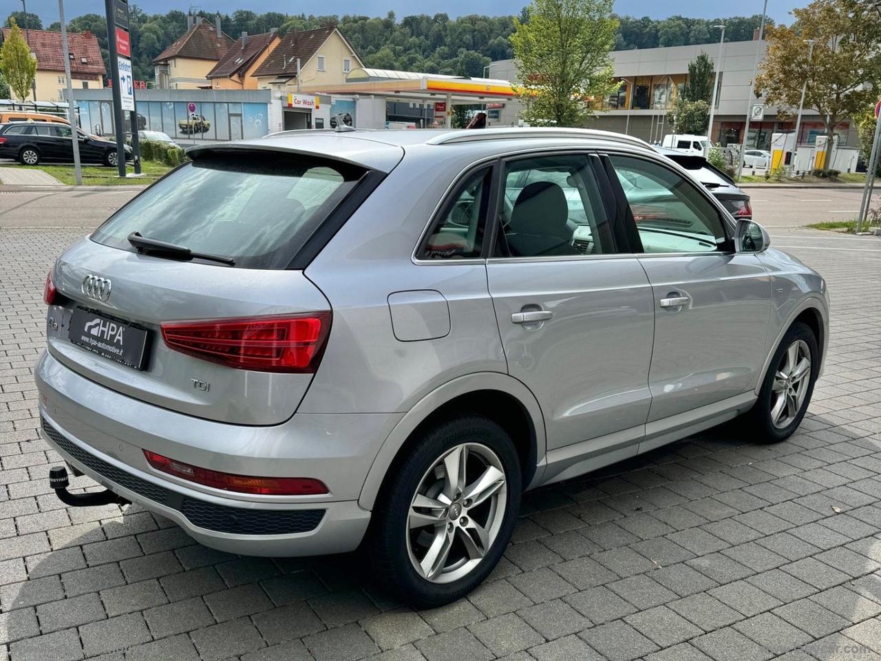 AUDI Q3 2.0 TDI 150CV S-LINE NAVI FULL LED CERCHI 18