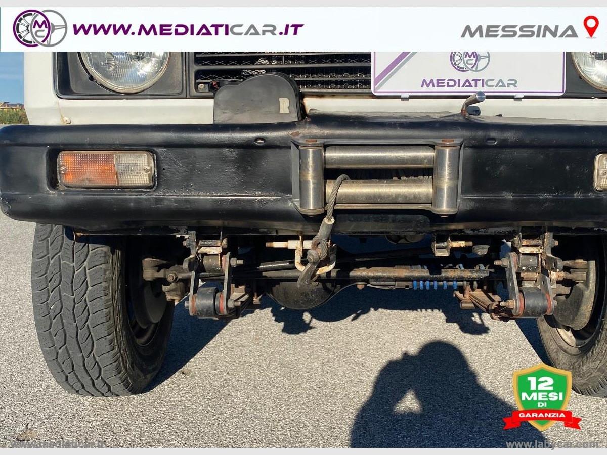 SUZUKI SJ413 Berlina Autocarro