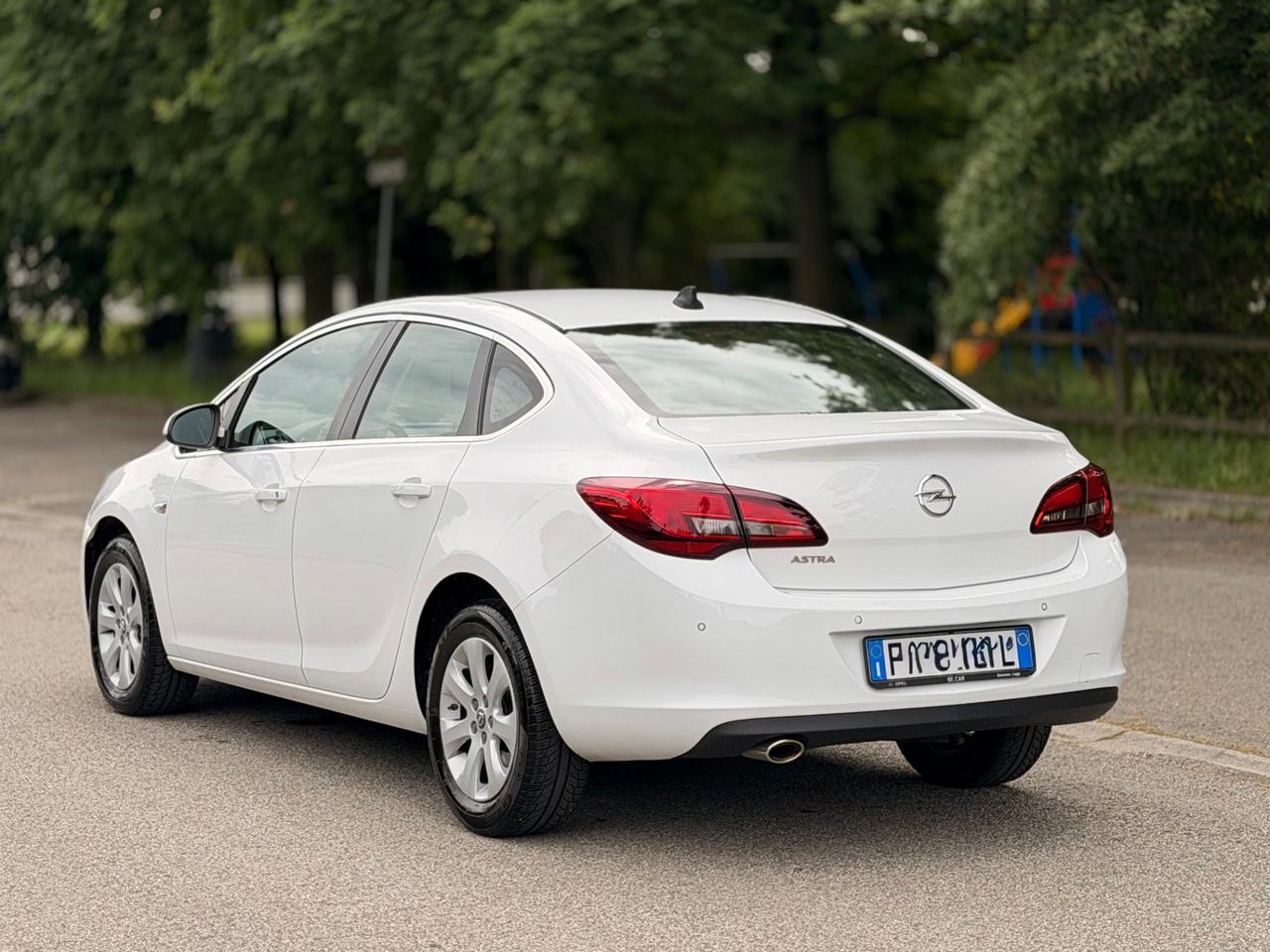 Opel Astra 1.4 Turbo 140CV 5 porte GPL Tech Elective