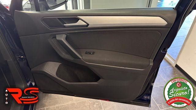 VOLKSWAGEN Tiguan 2.0 TDI DSG Business PROMO PASSAGGIO OMAGGIO