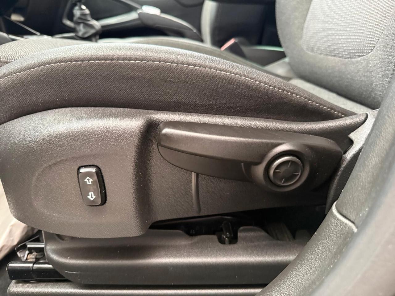 Opel Crossland 1.5 ECOTEC D 110 CV Start&Stop Elegance