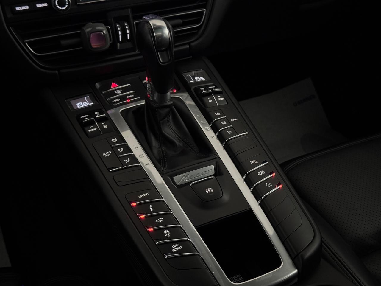 Porsche Macan TURBO 2.9 V6 441cv PDK