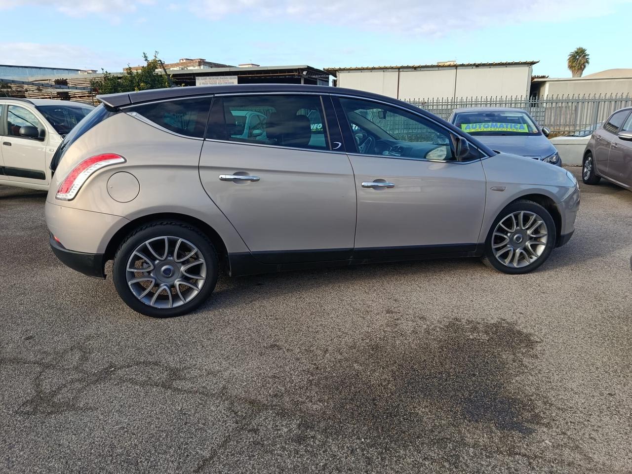 Lancia Delta 1.6 MJT DPF Gold