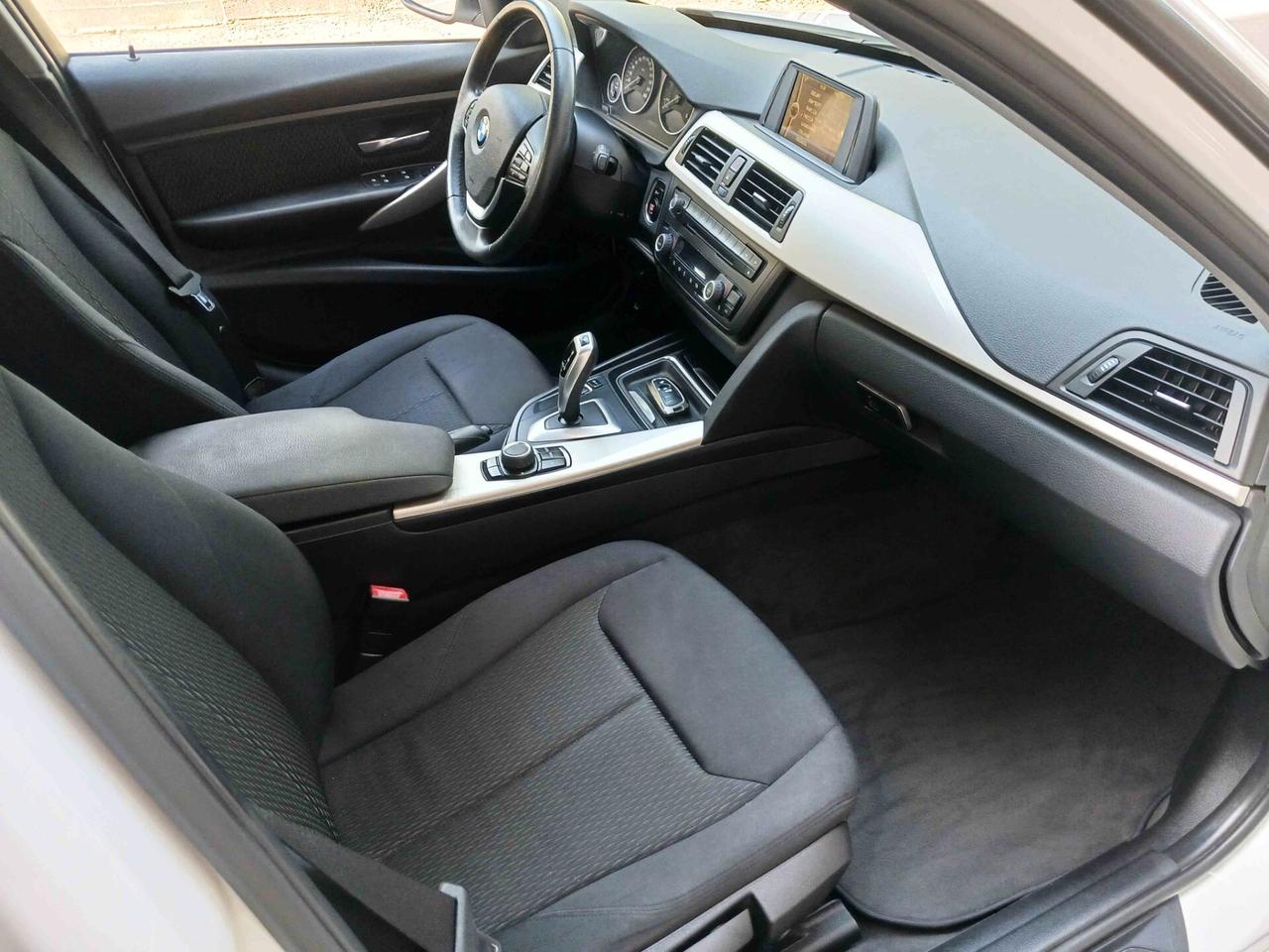 Bmw 318d Touring automatico - PERFETTA IN TUTTO