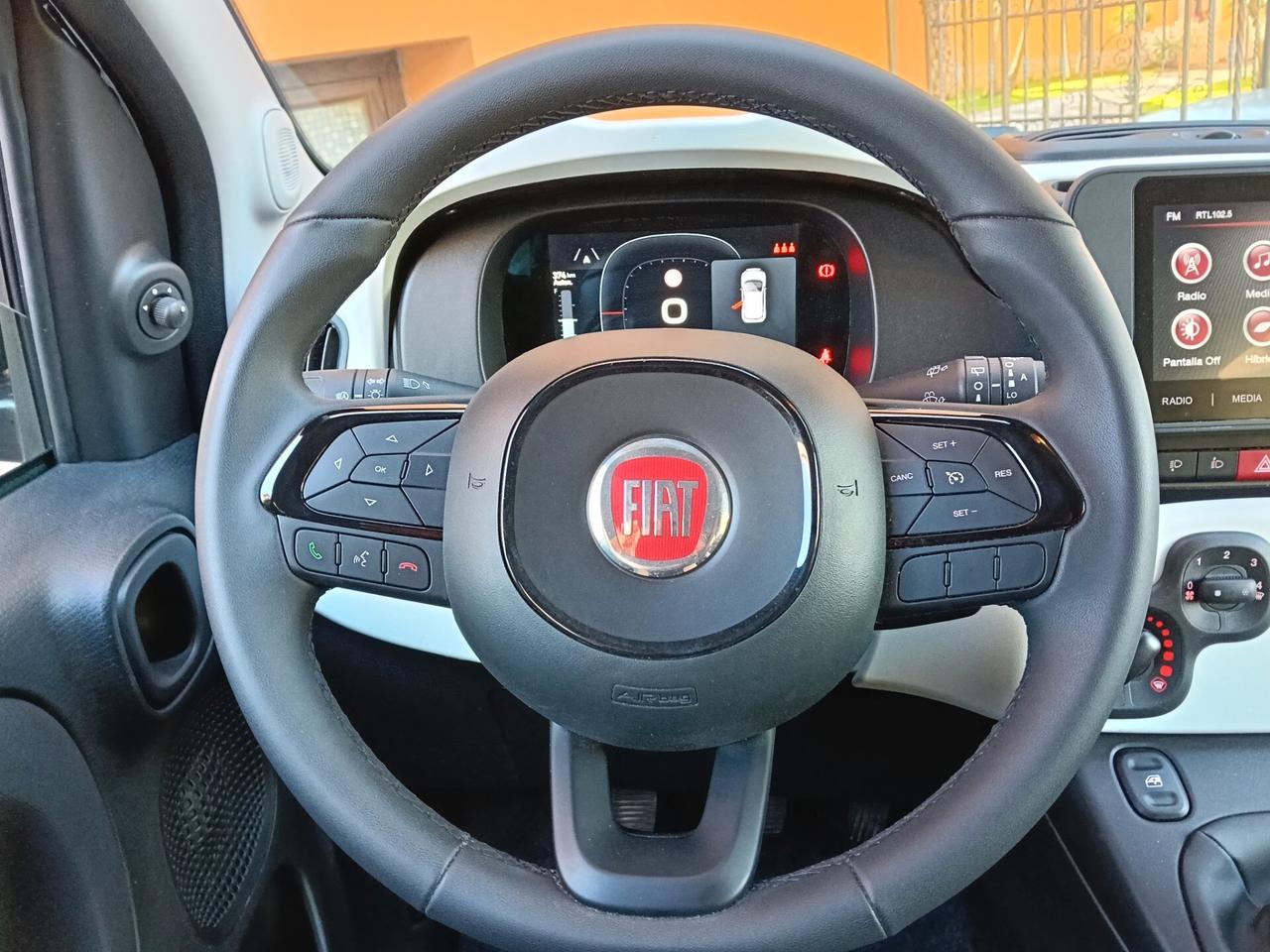 Fiat Panda 1.0 FireFly S&S Hybrid Pandina 2025