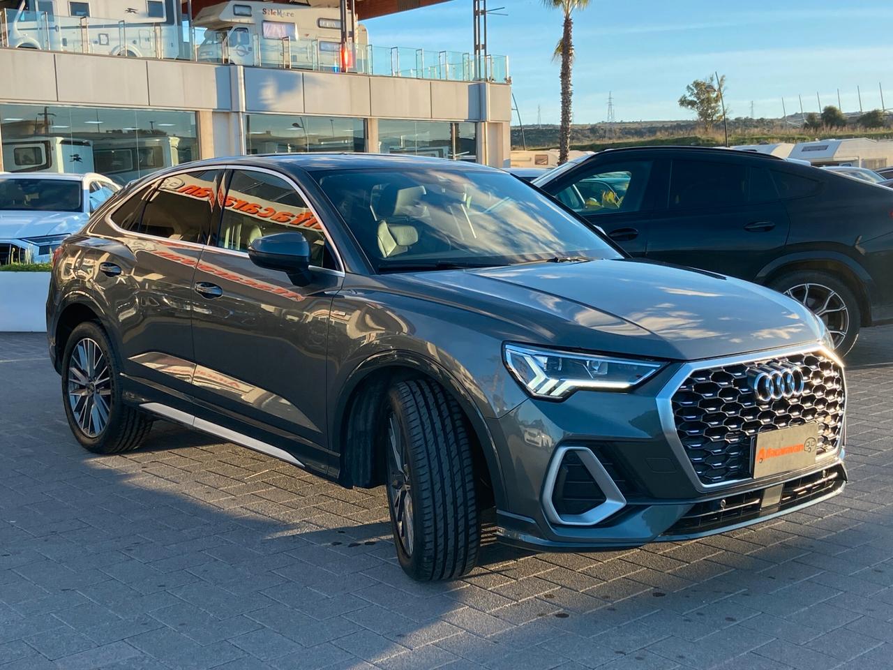 Audi Q3 Sportback 35 2.0 tdi S line s-tronic