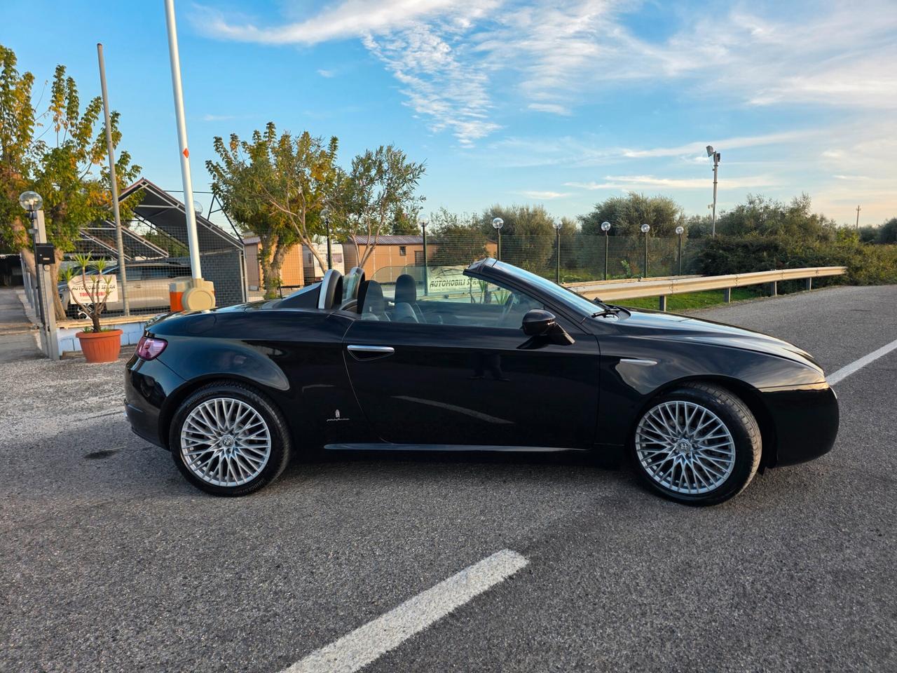 Alfa Romeo Spider