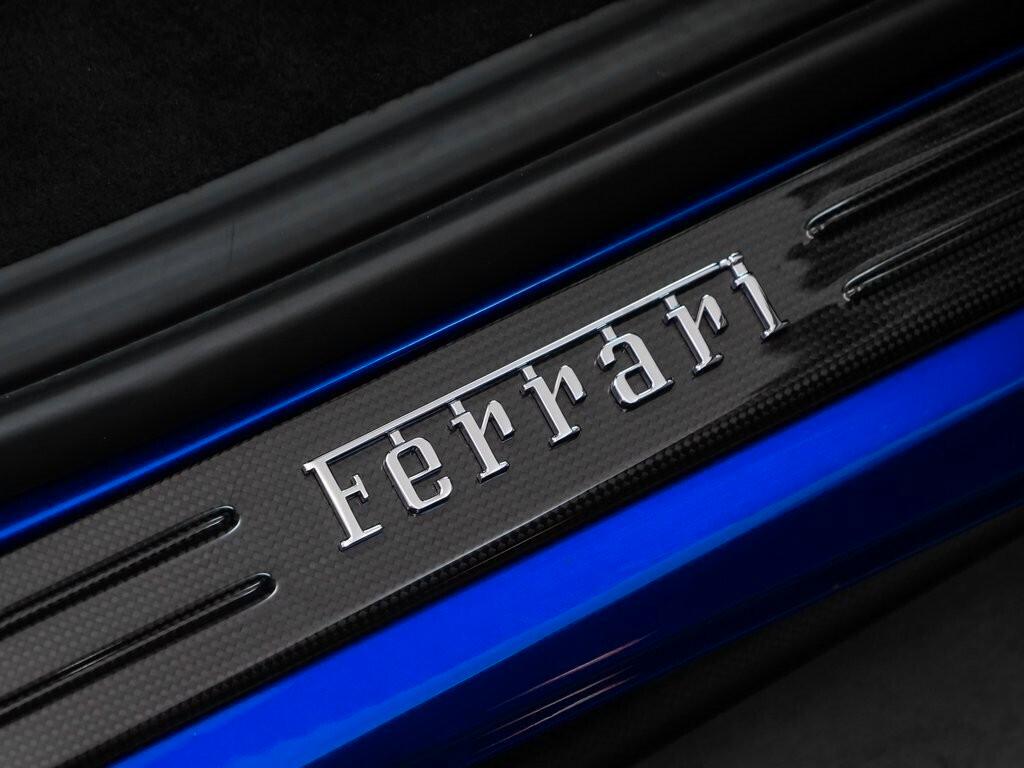Ferrari 488 Spider NOLEGGIO LUNGO TERMINE - LEASING FULL INCLUSIVE