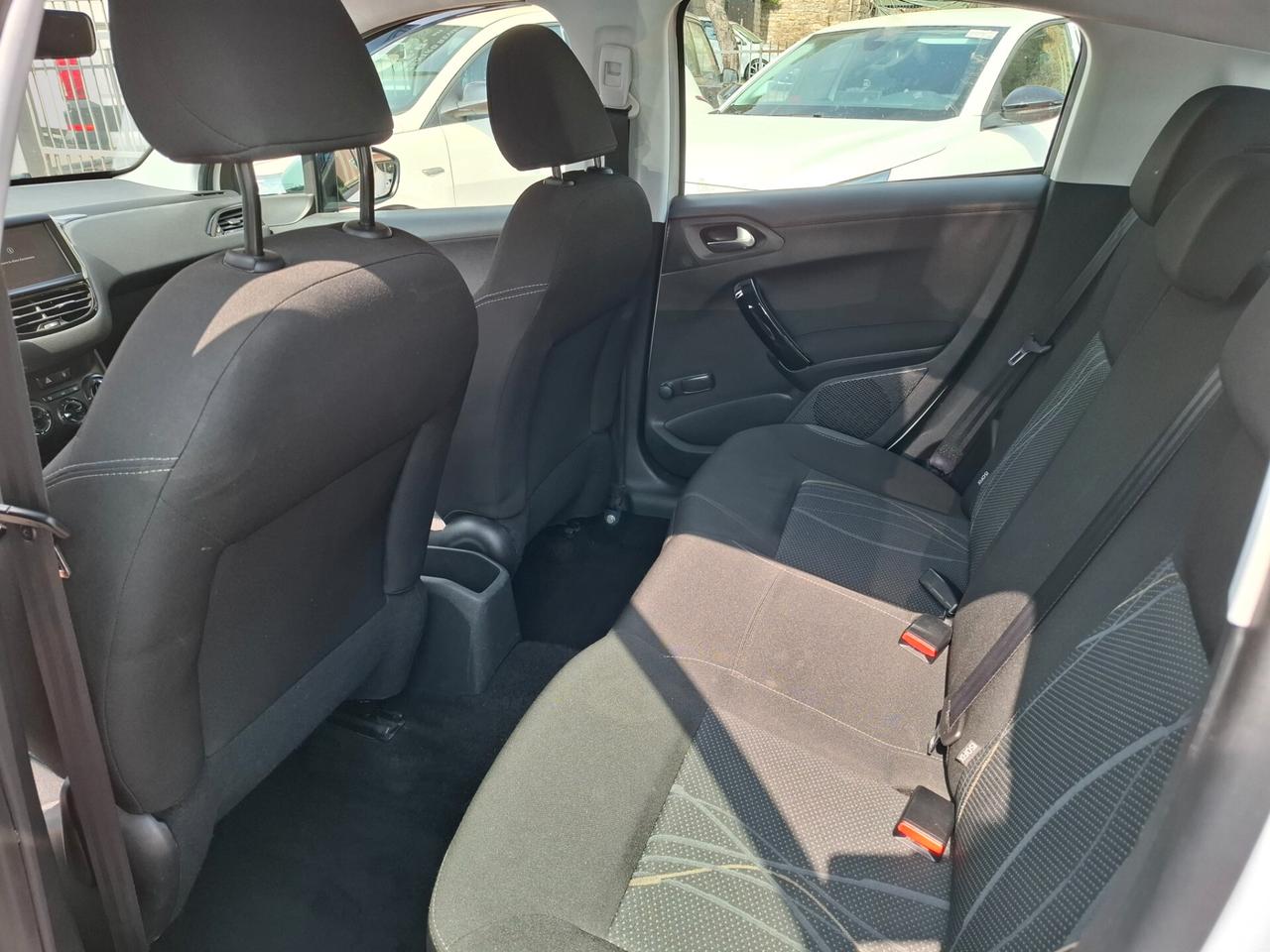 Peugeot 208 PureTech 68 5 porte Active