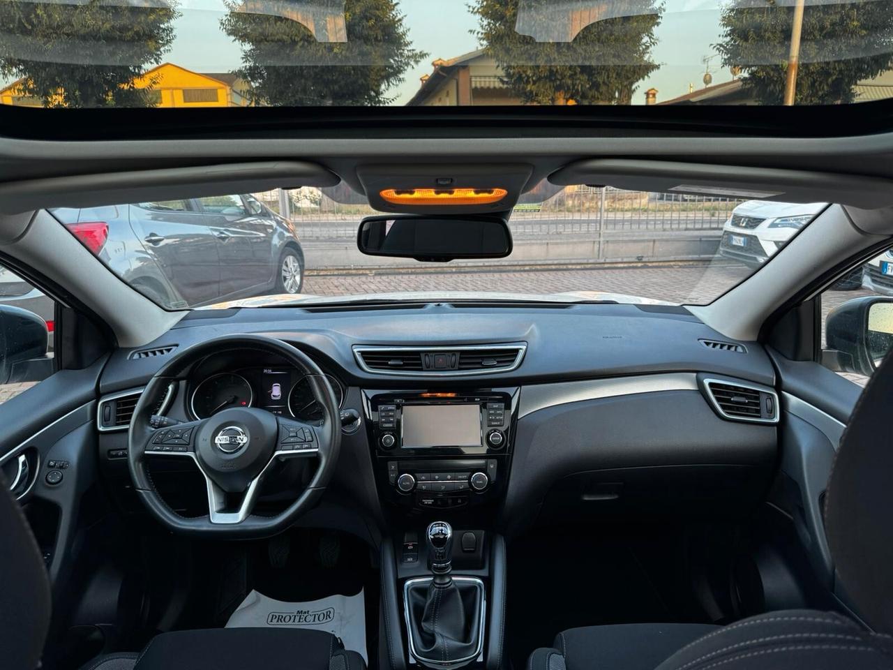 Nissan Qashqai 1.5 Dci N-xconnect fuoristrada/suv 5 porte