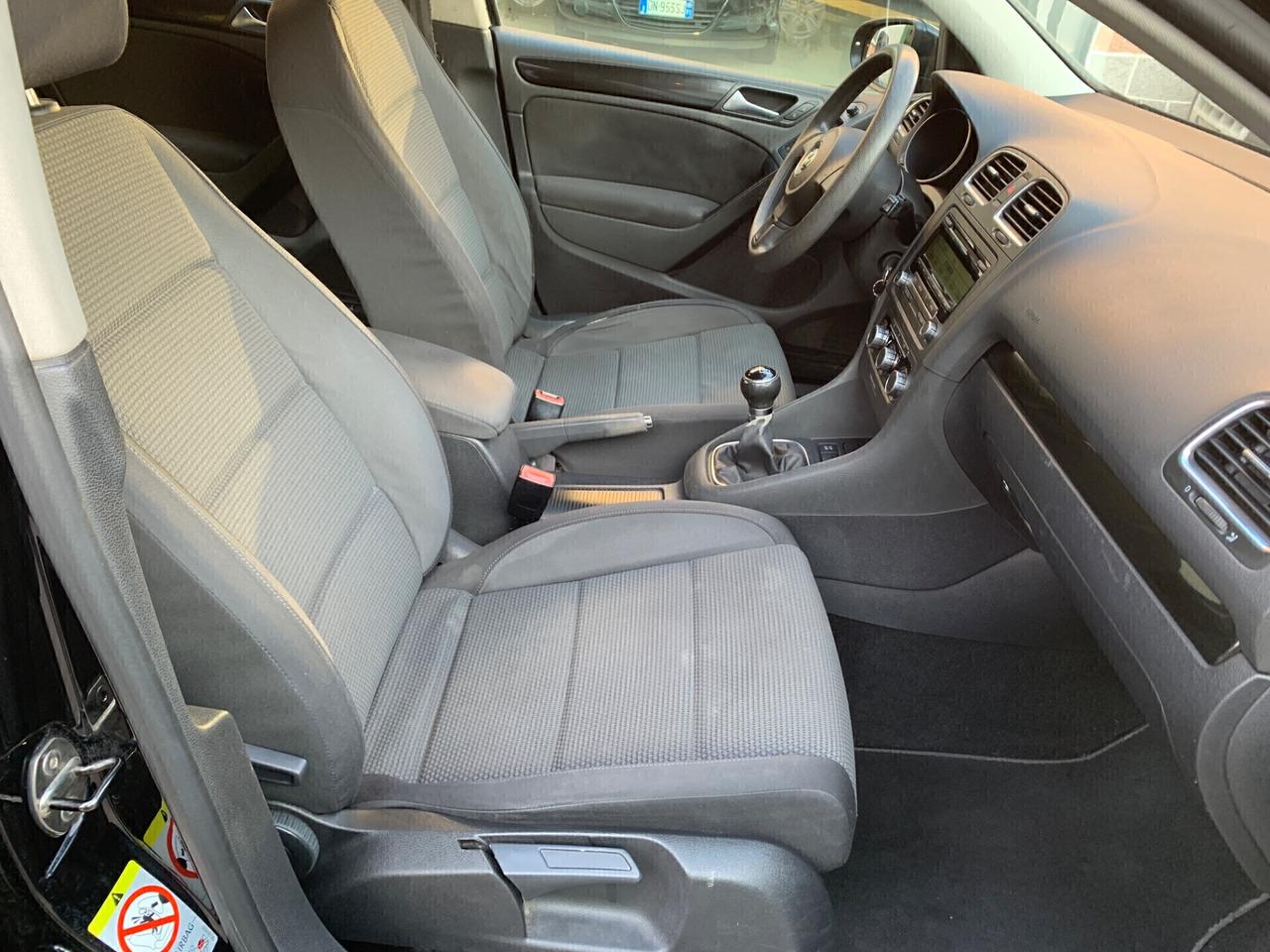Volkswagen Golf 1.6 TDI DPF 5p.