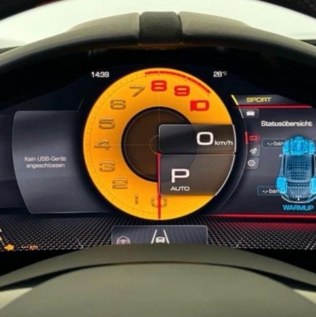 Ferrari Roma Spider
