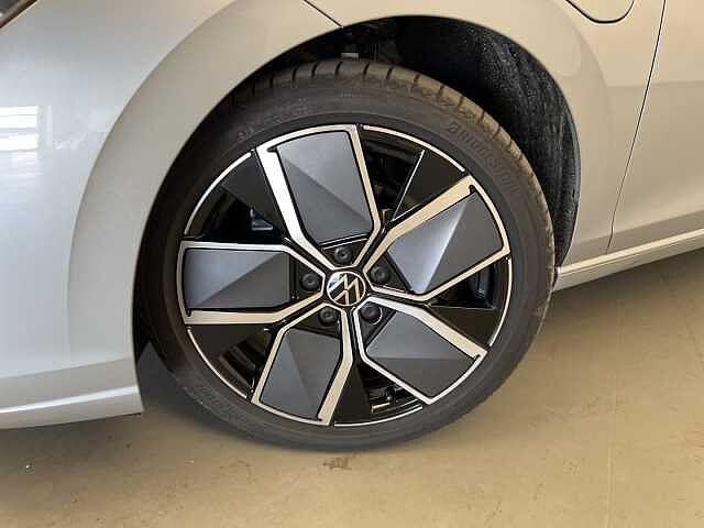 Volkswagen Golf 1.5 TSI eHybrid DSG Style