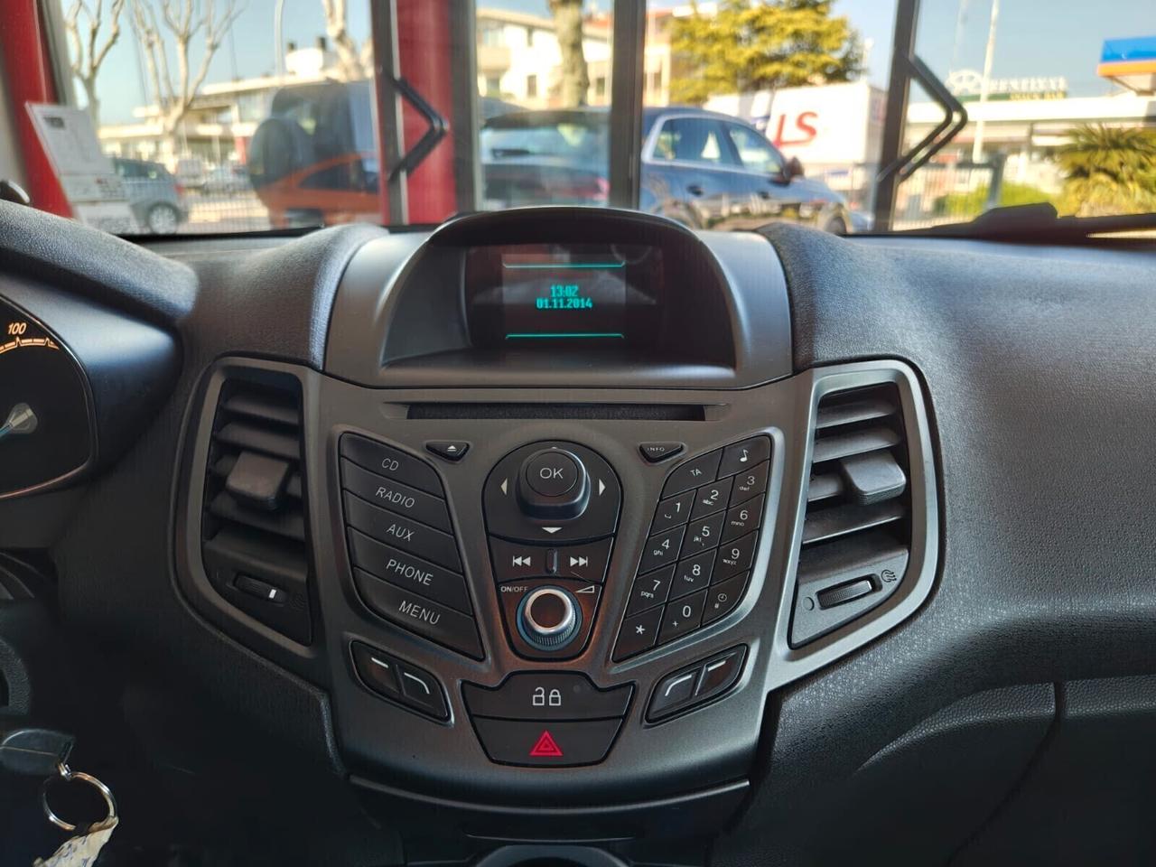 Ford Fiesta 1.4 5 porte GPL FINANZIABILE