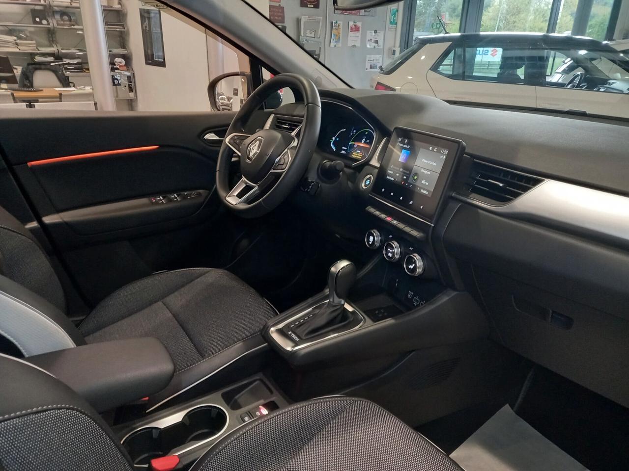 Renault Captur Full Hybrid E-Tech 145 CV Intens