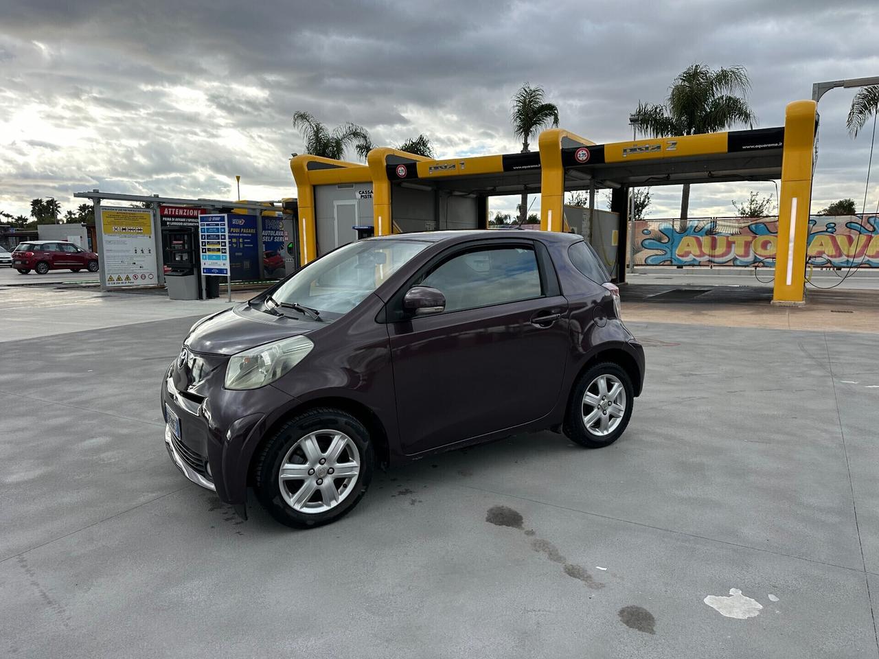 Toyota iQ 1.0