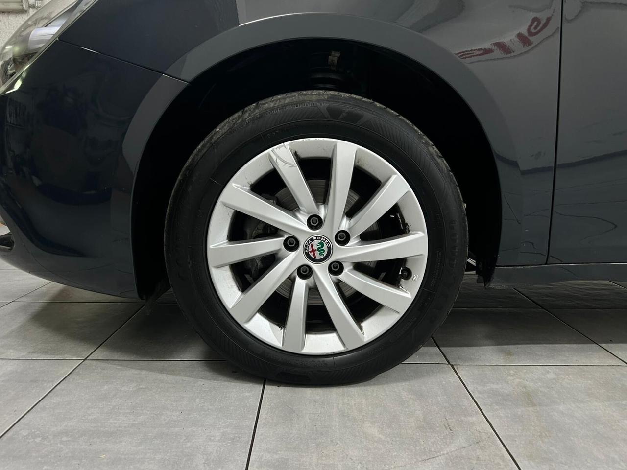 Alfa Romeo Giulietta 1.4 Turbo 120 CV GPL Sport